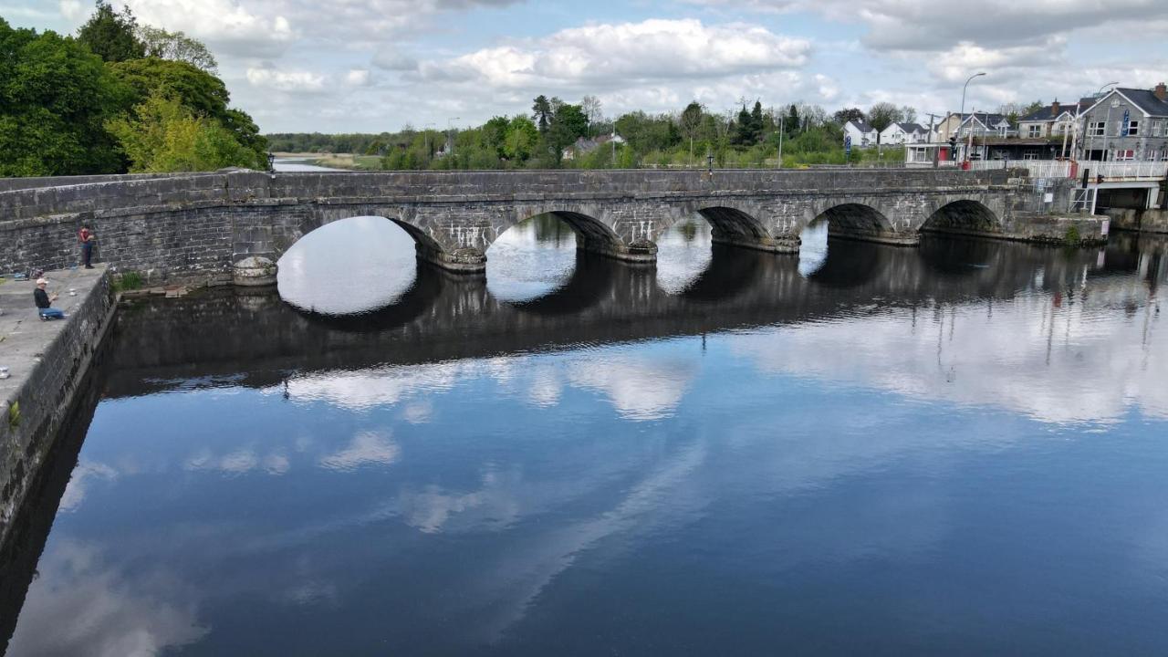 Sunnyside Bed & Breakfast Strokestown Bagian luar foto